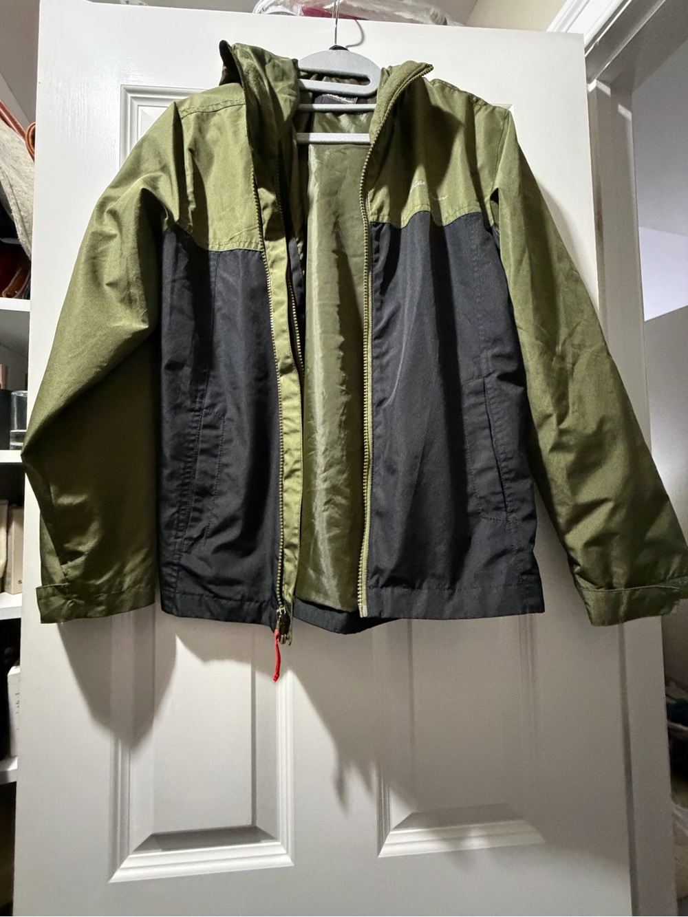 Eddie Bauer boys windbreaker